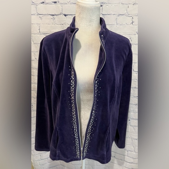 Chico's Zenergy Velour Embellished Jacket Zip front Collared Size 2/M - Picture 3 of 10